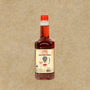 nước mắm cá cơm than 1l 1